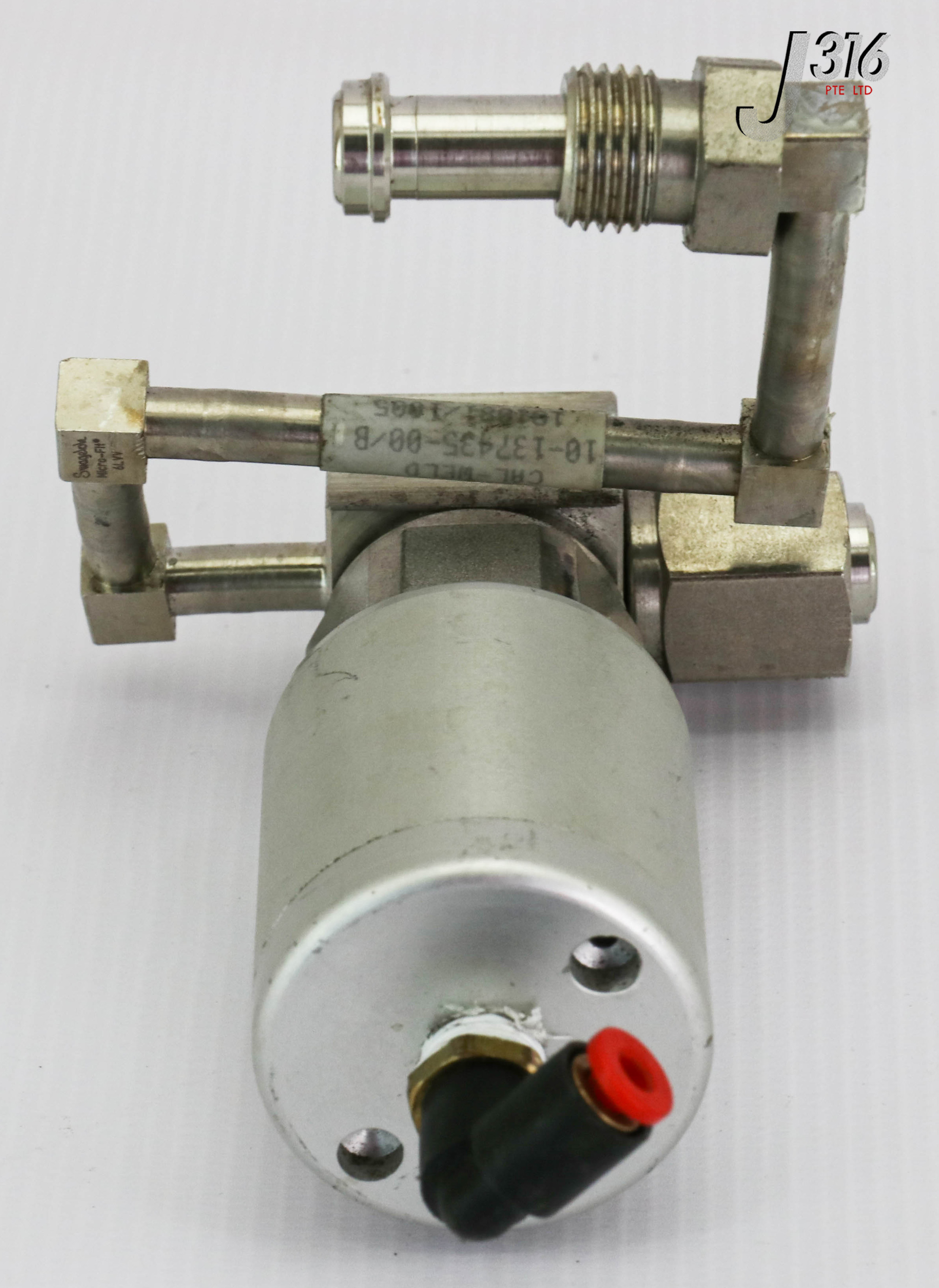 16194 SWAGELOK DIAPHRAGM VALVE ASSY, NORMALLY CLOSED, 1/4
